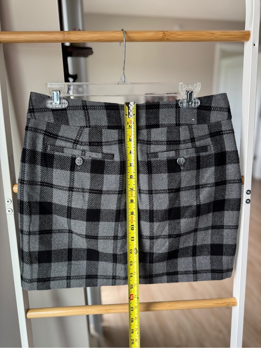 GAP Black and Gray Plaid Button-Front Mini Skirt Y2K Dark Academia Size 6 - Picture 4 of 6